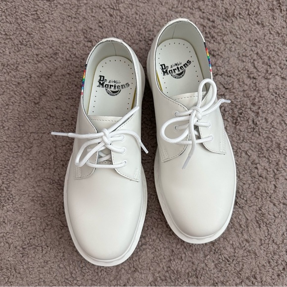 Dr. Martens 1461 For Pride White Leather Oxford Shoes Mens 7 Womens 8 - Picture 13 of 14